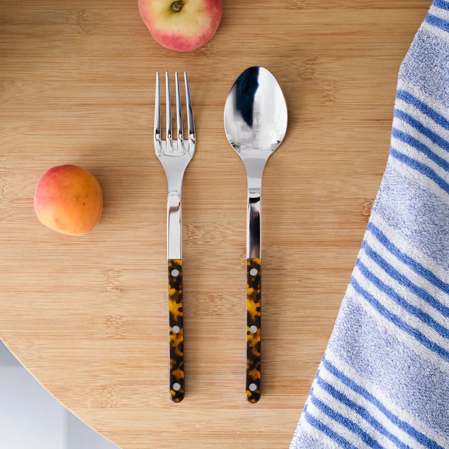 Bistrot Tortoise, Faux Tortoise Serving Set