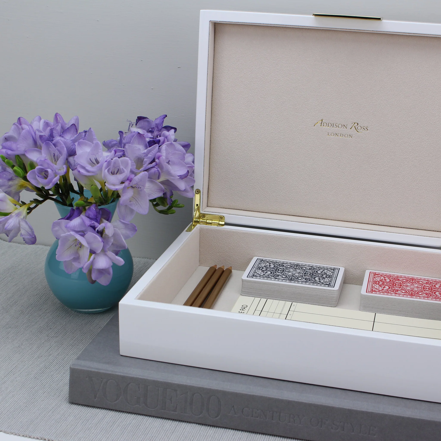 Large White Lacquer Box with Gold